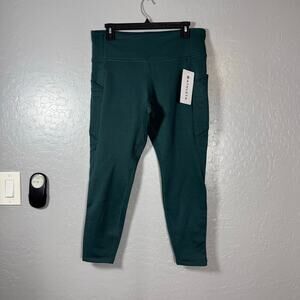 NWT Athleta Altitude Edge Stash Tight, Green, L